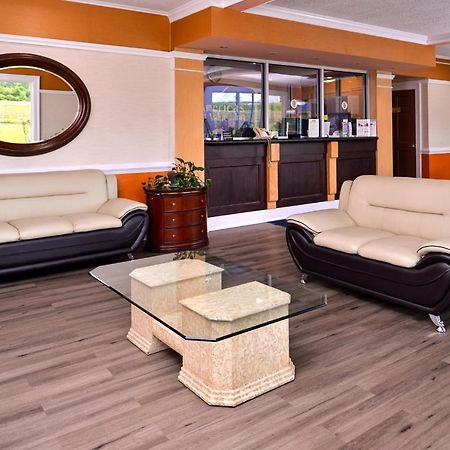 Americas Best Value Inn Richmond South Bellwood Buitenkant foto