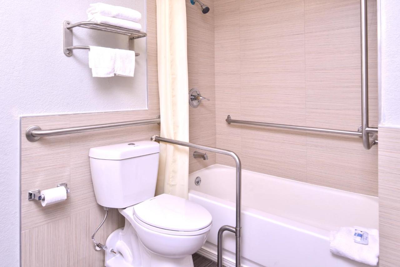 Americas Best Value Inn Richmond South Bellwood Buitenkant foto